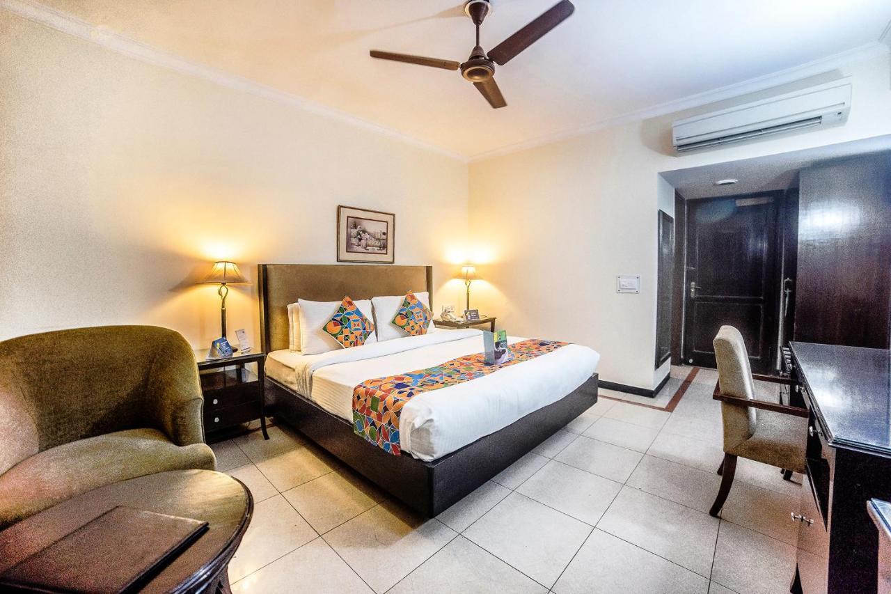 The Bmk Hotel Greater Kailash Дели Экстерьер фото